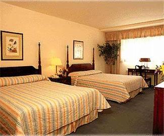 State Plaza Hotel